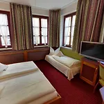 Augsburger Hof 4*