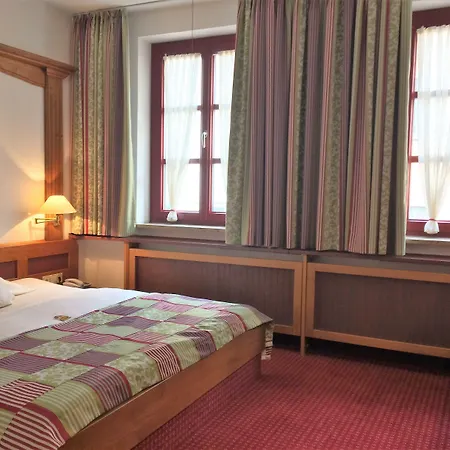 Hotel Augsburger Hof 4*