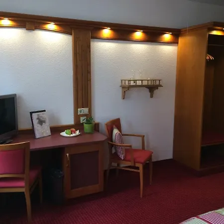 Augsburger Hof 4* Аугсбург