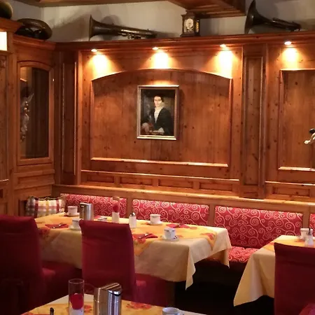 Hotel Augsburger Hof 4*