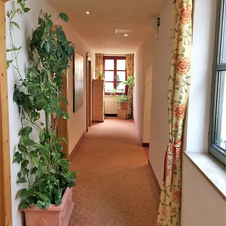 Augsburger Hof 4*