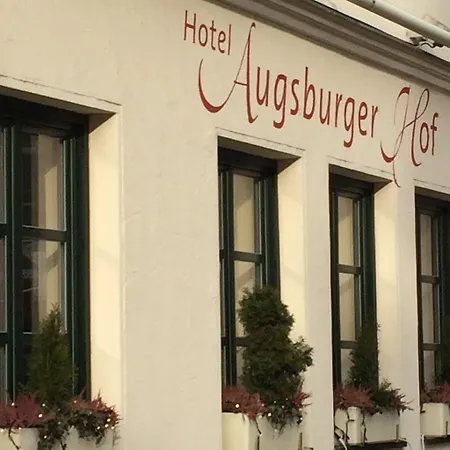 Отель Augsburger Hof 4*