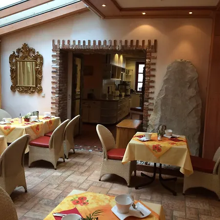 Augsburger Hof Hotel 4*