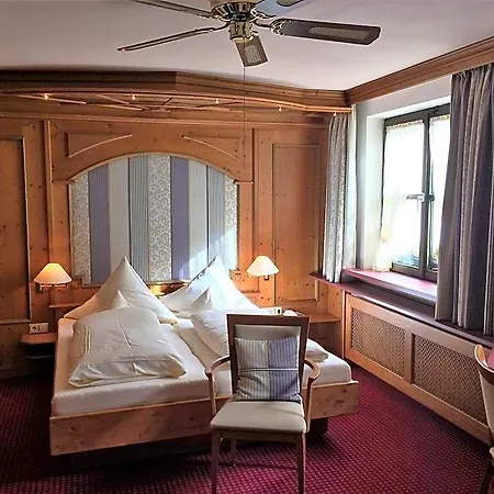 Augsburger Hof 4* Аугсбург