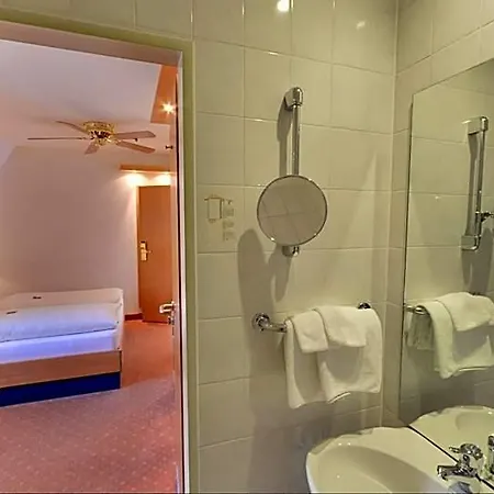 Отель Augsburger Hof Аугсбург