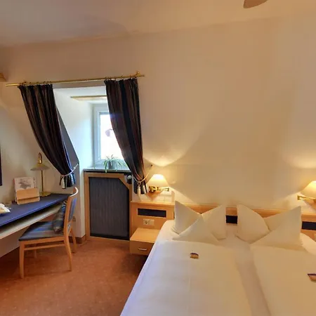 Hotel Augsburger Hof 4*