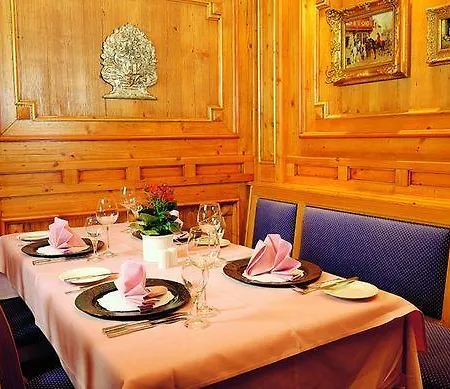 Augsburger Hof 4*